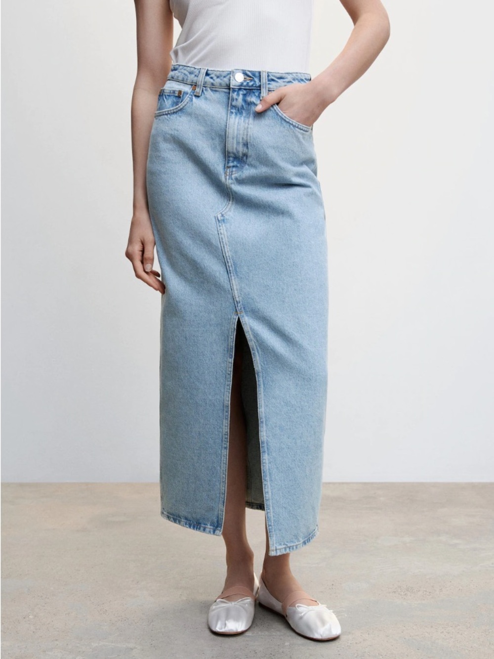 Mango Slitt Denim Skirt — size S
